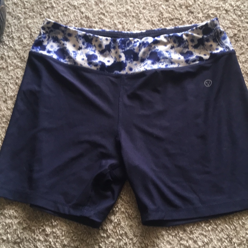 Athletic yoga shorts